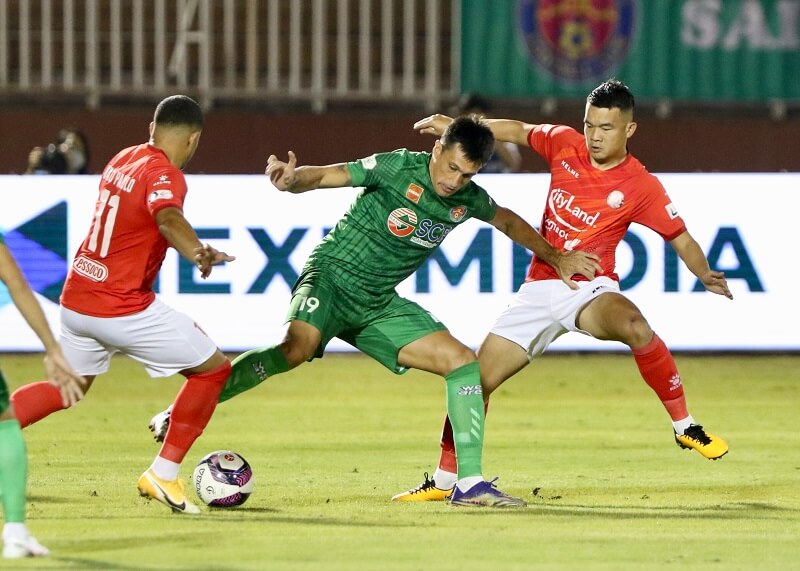 Ban tổ chức sẽ quyết định hình phạt hoặc đình chỉ thi đấu của vận động viên