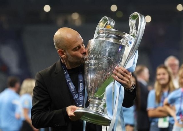 HLV Pep Guardiola- nhà cầm quân đã thành công cùng Man City khi lần đầu giúp đội bóng mang về chiếc cúp C1 danh giá