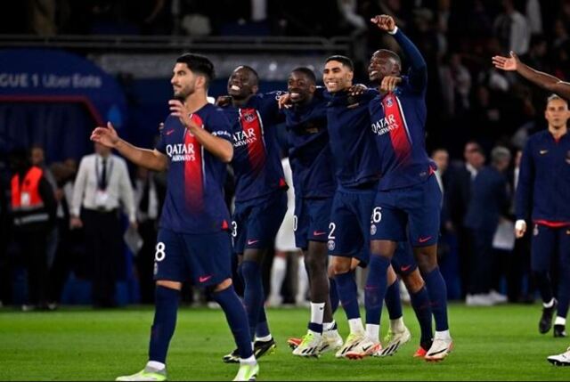 PSG là tên viết tắt của câu lạc bộ bóng đá Pháp, Paris Saint-Germain PSG là tên viết tắt của câu lạc bộ bóng đá Pháp, Paris Saint-Germain