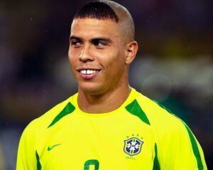 Ronaldo De Lima là một trong những cầu thủ thành công nhất trong bóng đá tại World Cup