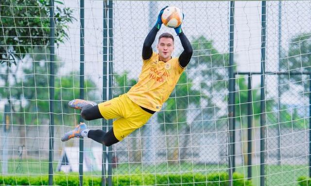 CLB Công An Hà Nội chi tiền khủng để có được Filip Nguyễn cầu thủ CLB Công An Hà Nội chi tiền khủng để có được Filip Nguyễn cầu thủ