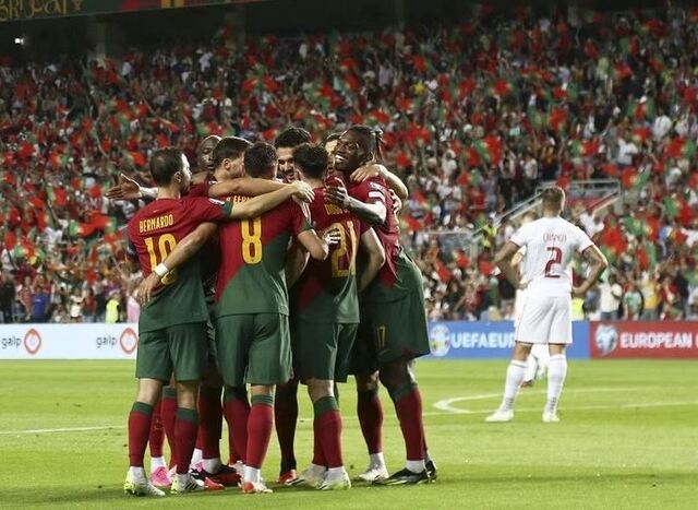 Danh sách Bồ Đào Nha cầu thủ trong mùa giải mới nhất Danh sách Bồ Đào Nha cầu thủ trong mùa giải mới nhất