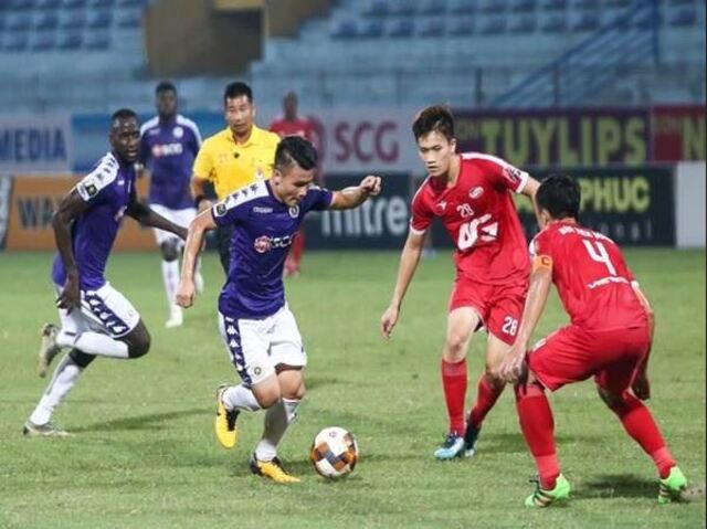 Trong hệ thống giải đấu chuyên nghiệp của nước ta V-League là hạng đấu cao nhất Trong hệ thống giải đấu chuyên nghiệp của nước ta V-League là hạng đấu cao nhất