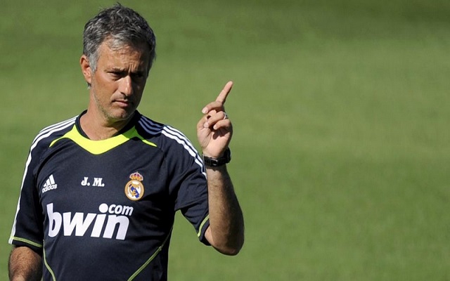 Huấn luyện viên Jose Mourinho Huấn luyện viên Jose Mourinho