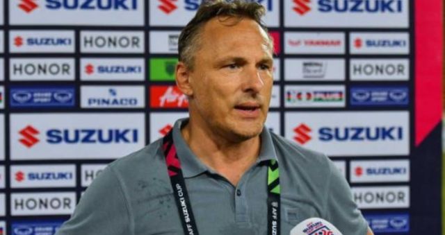 Antoine Hey là một huấn luyện viên giàu kinh nghiệm của đổi tuyển u22 Myanmar Antoine Hey là một huấn luyện viên giàu kinh nghiệm của đổi tuyển u22 Myanmar