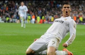 Cristiano Ronaldo thi đấu cho Juventus/ Bồ Đào Nha