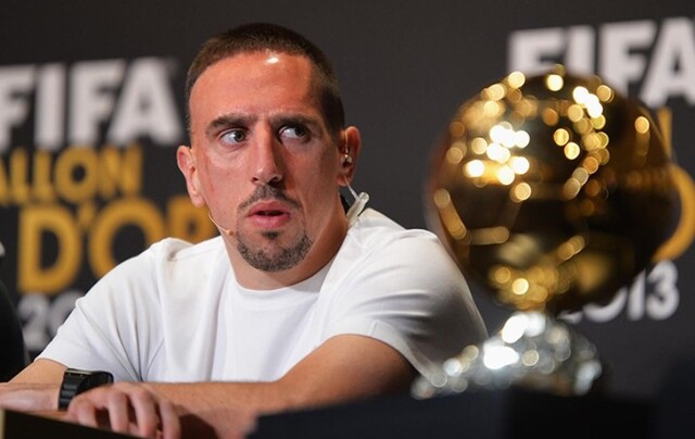 Quả bóng vàng Ribery - drama quả bóng vàng giữa Ribery và Ronaldo Quả bóng vàng Ribery - drama quả bóng vàng giữa Ribery và Ronaldo